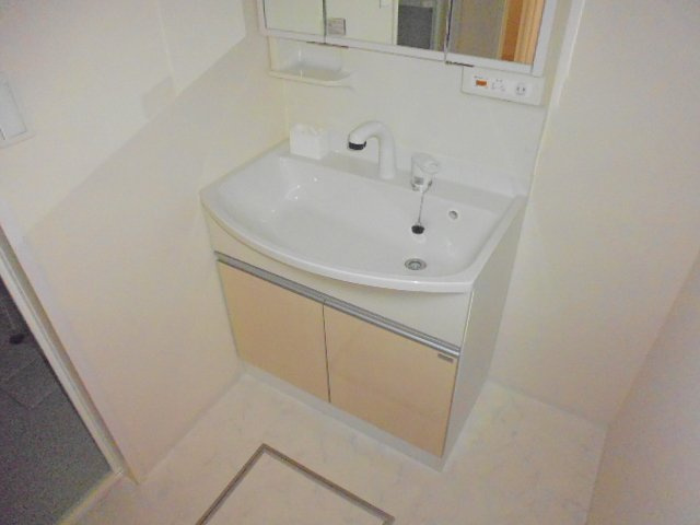 ハピネスオリーブの独立洗面台