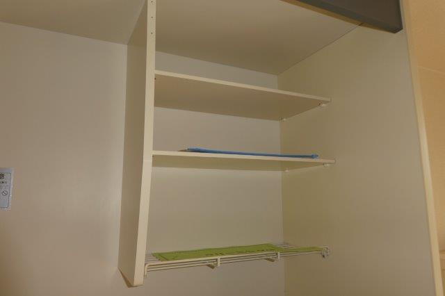 リビエール倉敷Ａのキッチン|キッチン棚