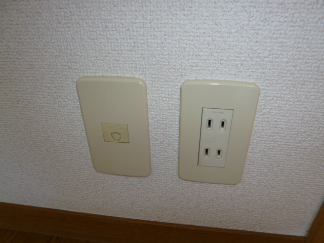 リビエール倉敷Ａの設備|電話モジュラー