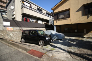 【駐車場】