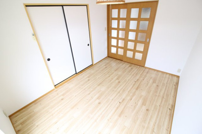 【洋室】 | メゾネット五位ノ池