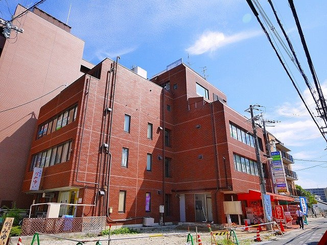 西大寺西田ビルの外観
