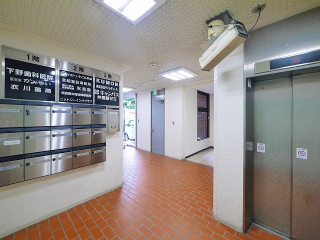 西大寺西田ビルの周辺
