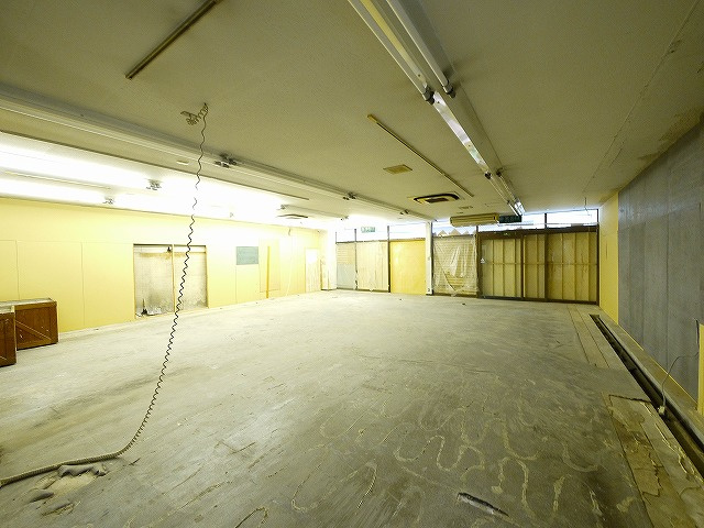 二階堂店舗
