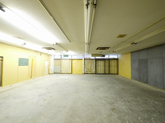 二階堂店舗