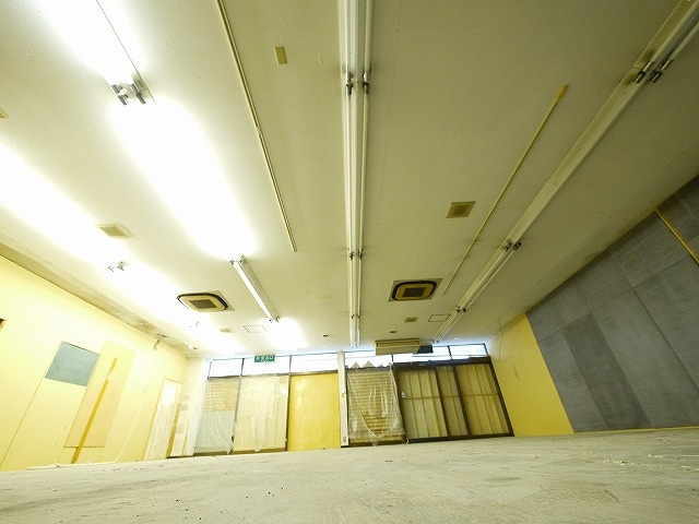 二階堂店舗