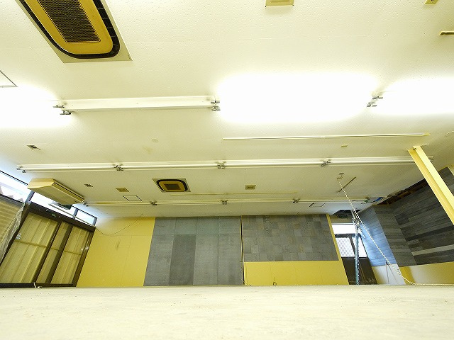 二階堂店舗
