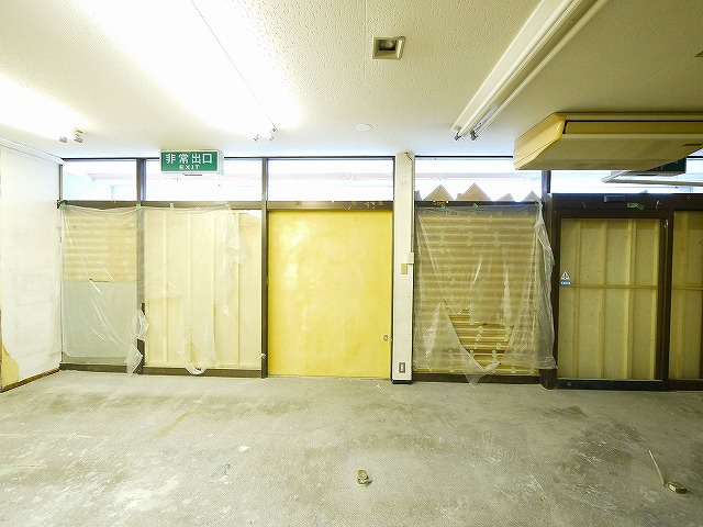 二階堂店舗