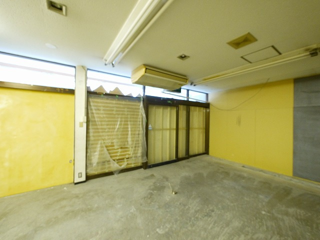 二階堂店舗