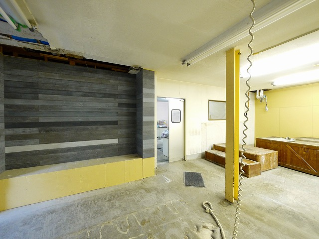 二階堂店舗