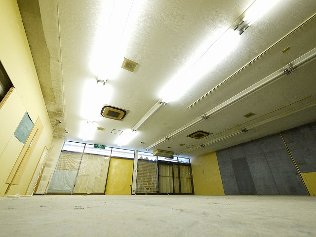 二階堂店舗