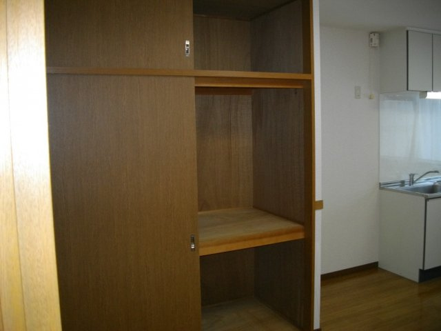 サンメゾン小岩の収納