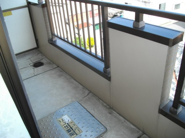 サンメゾン小岩のバルコニー