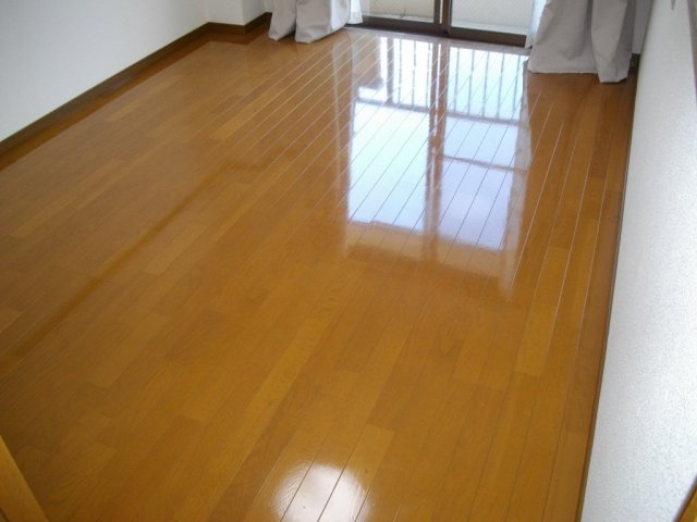 サンメゾン小岩の洋室