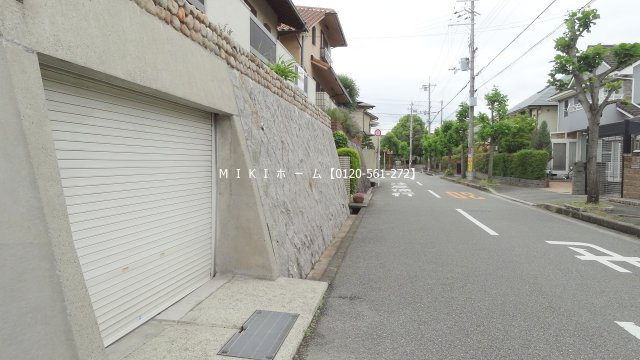 箕面市小野原西３丁目　中古戸建