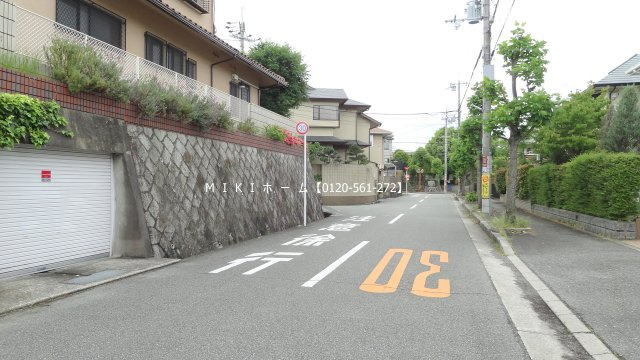 箕面市小野原西３丁目　中古戸建の周辺