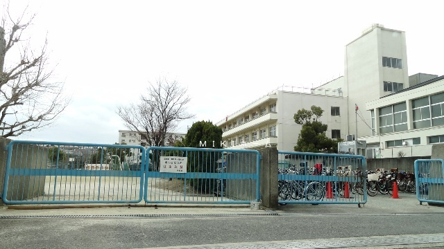 箕面市小野原西３丁目　中古戸建の周辺|箕面市立萱野東小学校