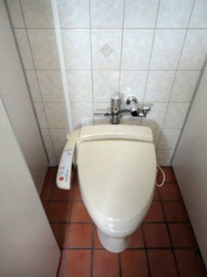 【トイレ】 | ２号線沿い事務所ビル | 男性用