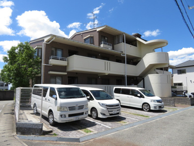 【駐車場】 | ラ・ステラ