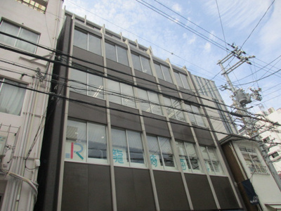 【外観】 | 乙仲通りの物販可能店舗