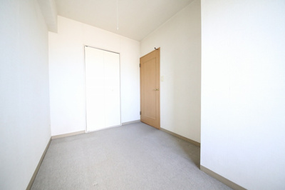 【洋室】 | ローヤルシティ久喜 | 東側洋室