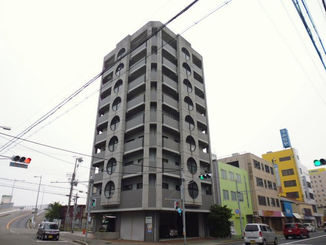 メゾンIYASAKAの外観