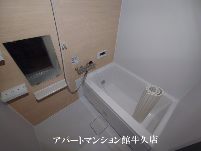 DJひたち野Ⅲの浴室