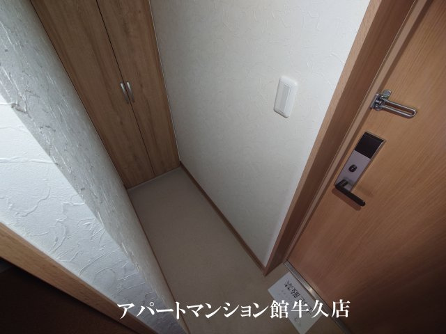 DJひたち野Ⅲの玄関