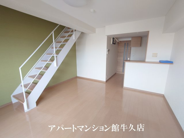 DJひたち野Ⅲの居間・リビング