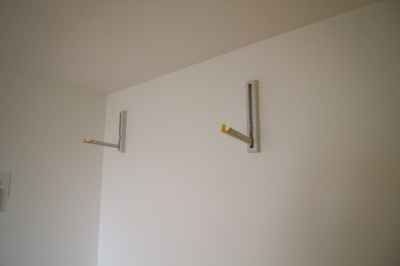 【設備】 | プライムガーデン | 室内物干竿