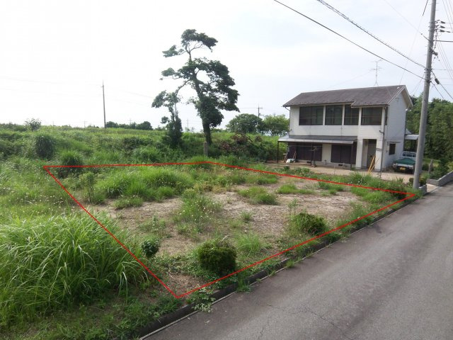 大山町西坪売土地の外観