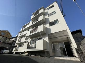 【外観】 | 閑静な住宅街に佇む賃貸マンション★