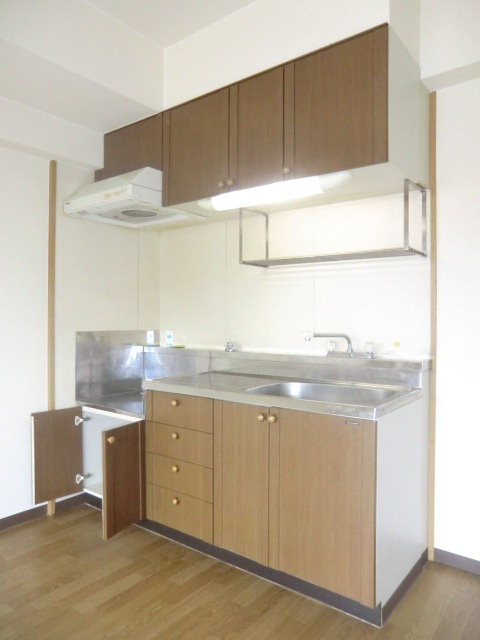 ロイヤルコート歌島のキッチン