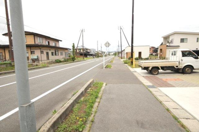 【外観】 | 東置賜郡川西町大字上小松①　土地