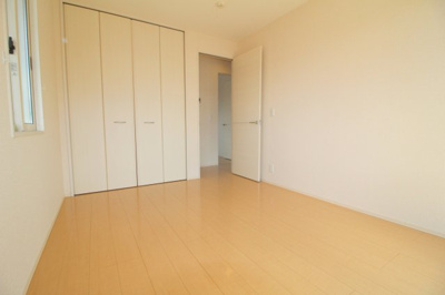 【洋室】 | プラハローゼ