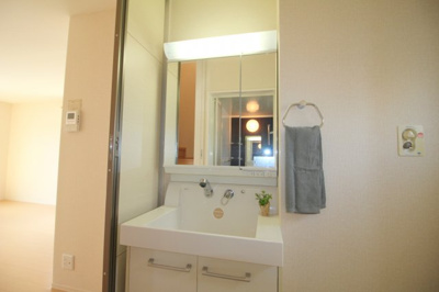 【独立洗面台】 | プラハローゼ