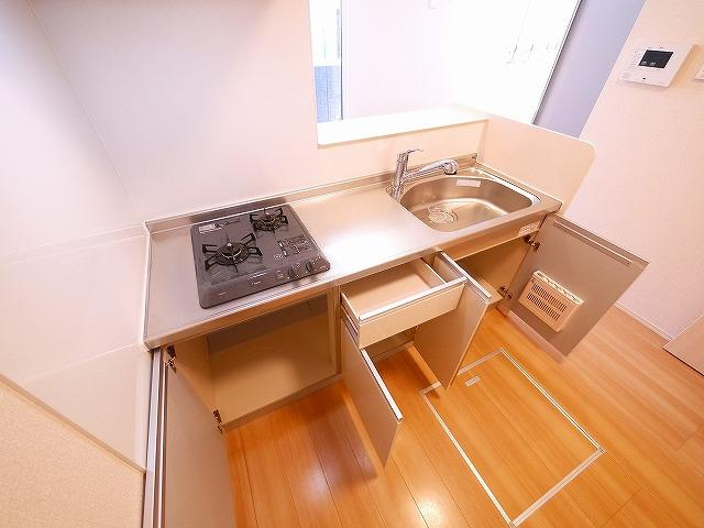 グラン　ウーヴェルトのキッチン|使いやすいキッチンです