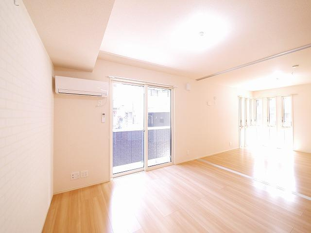 グラン　ウーヴェルトの居間・リビング|おしゃれな居間です