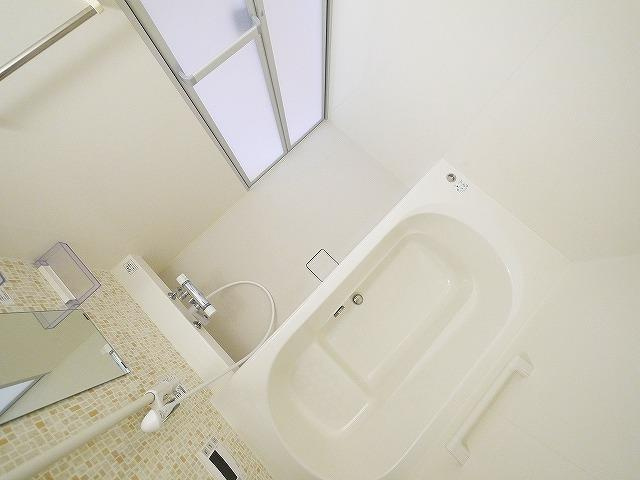 グラン　ウーヴェルトの浴室|日々の疲れを癒すお風呂付です