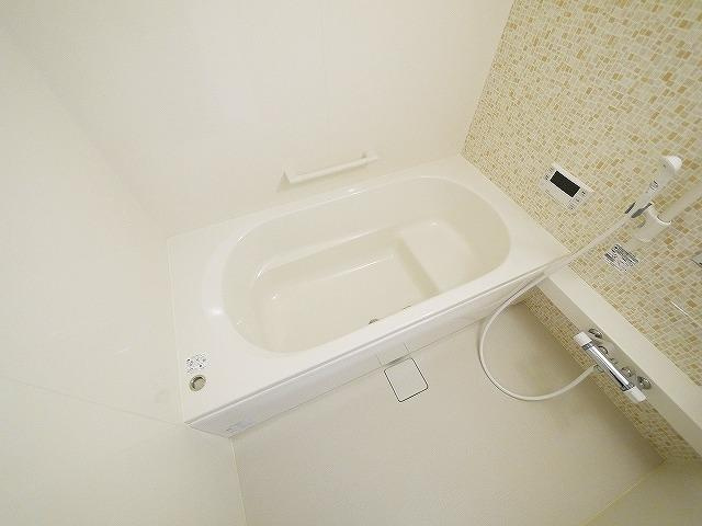 グラン　ウーヴェルトの浴室|きれいなお風呂です