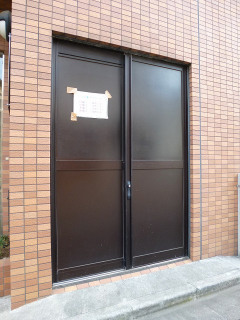 サンハイツ浅草の設備|２４時間利用可能なゴミ置き場