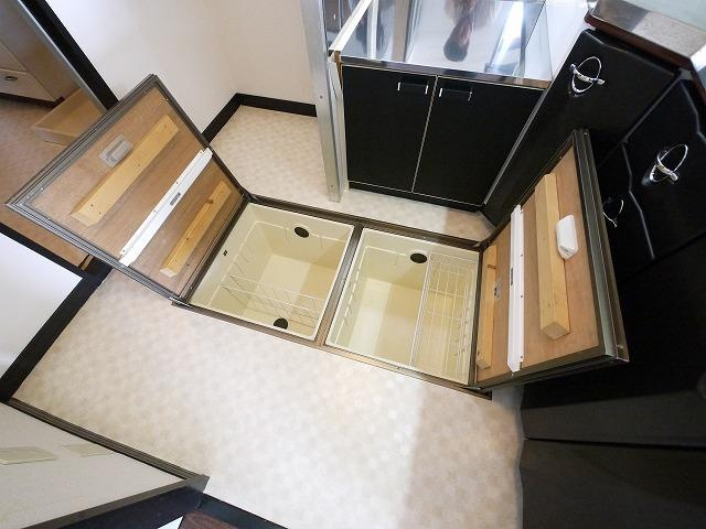 VISTA IMANISHIの収納|キッチンには床下収納もございます。