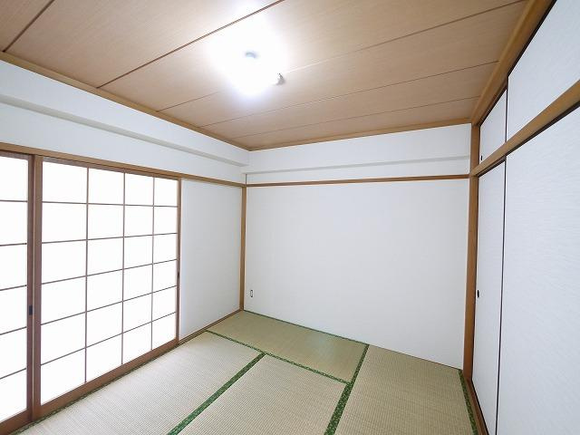 VISTA IMANISHIの寝室|落ち着いた色調の寝室です