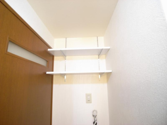 【設備】 | ブランチ913 | リネン棚