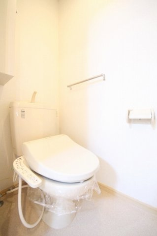 ブランシェントＢ（ペット飼育可）のトイレ|落ち着いたトイレです