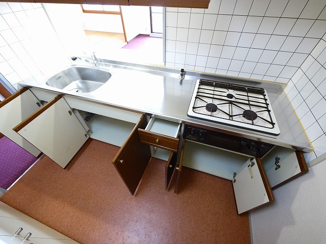 天理二階堂パーク・ホームズのキッチン|使いやすいキッチンです