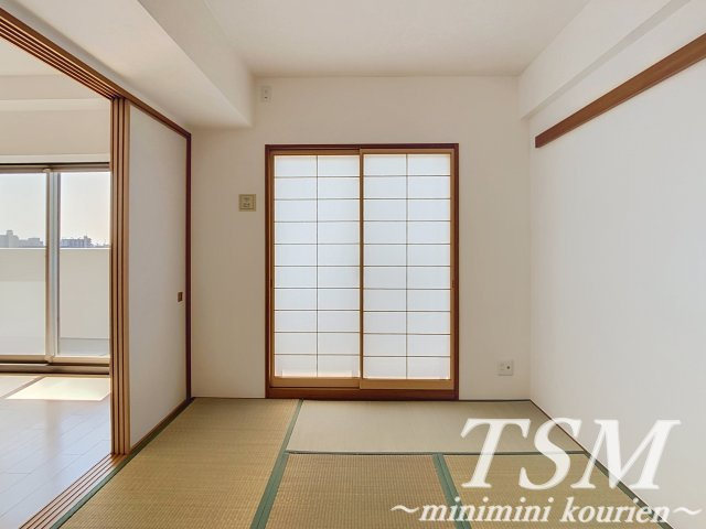 エステムコート香里園の和室