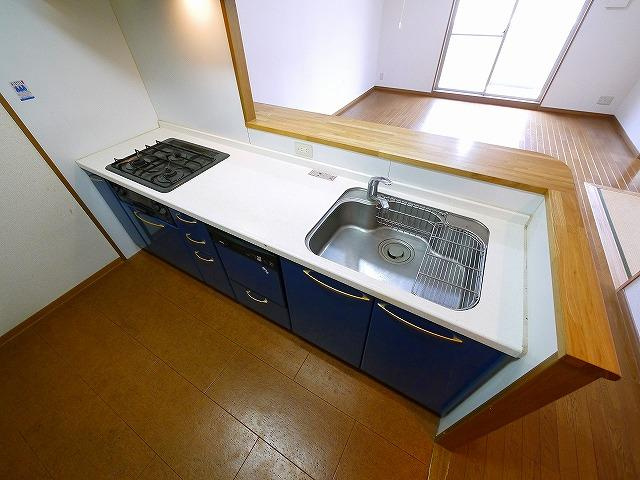 シティーコート富雄のキッチン|お料理しやすいキッチンです