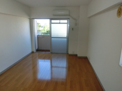 【洋室】 | 福本マンション