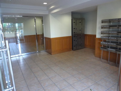 【エントランス】 | 秀和第２日暮里レジデンス